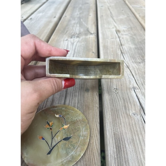 Soap Stone Coaster Set Of 4 With Mother Of Pearl Inlay Of Flowers Mint Condition - Picture 4 of 16